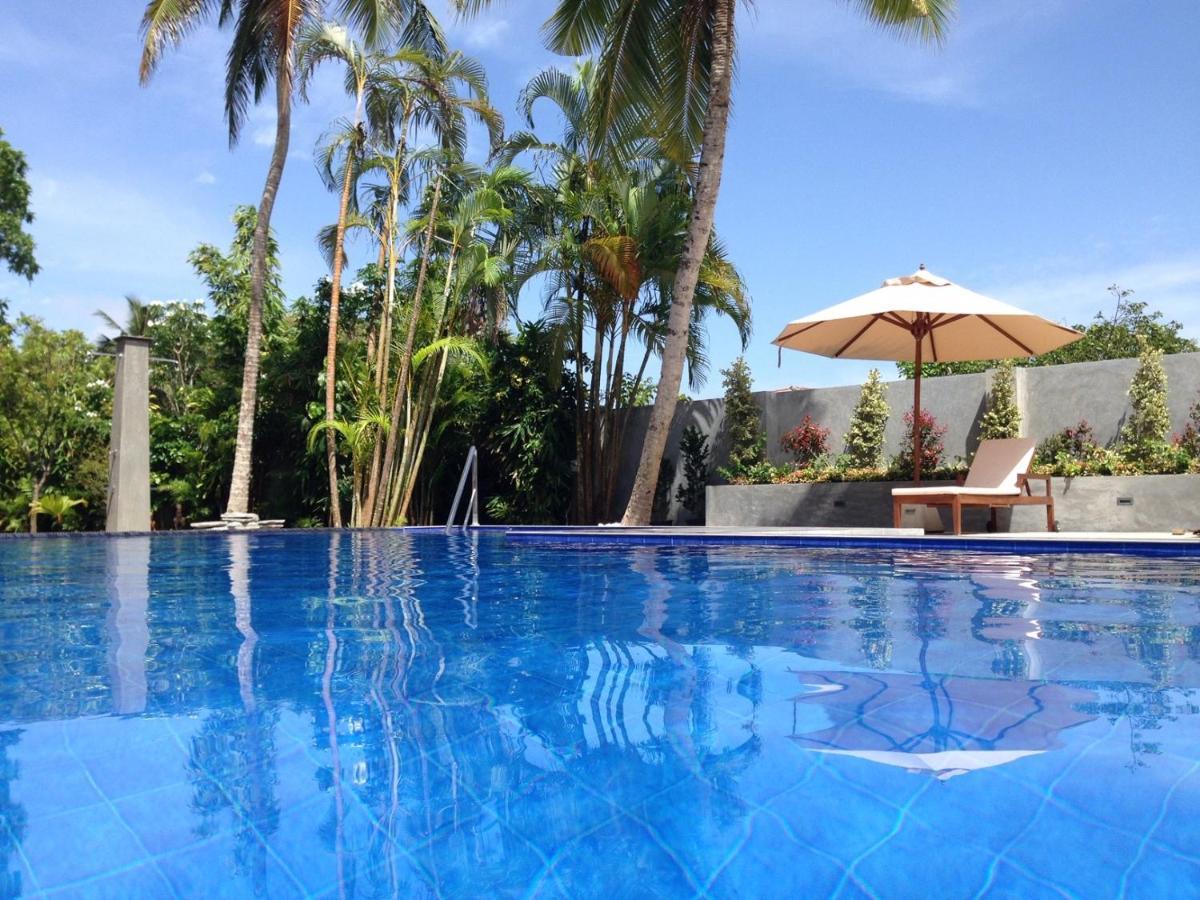 Tropical House - Jungleside Villa Хіккадува Екстер'єр фото