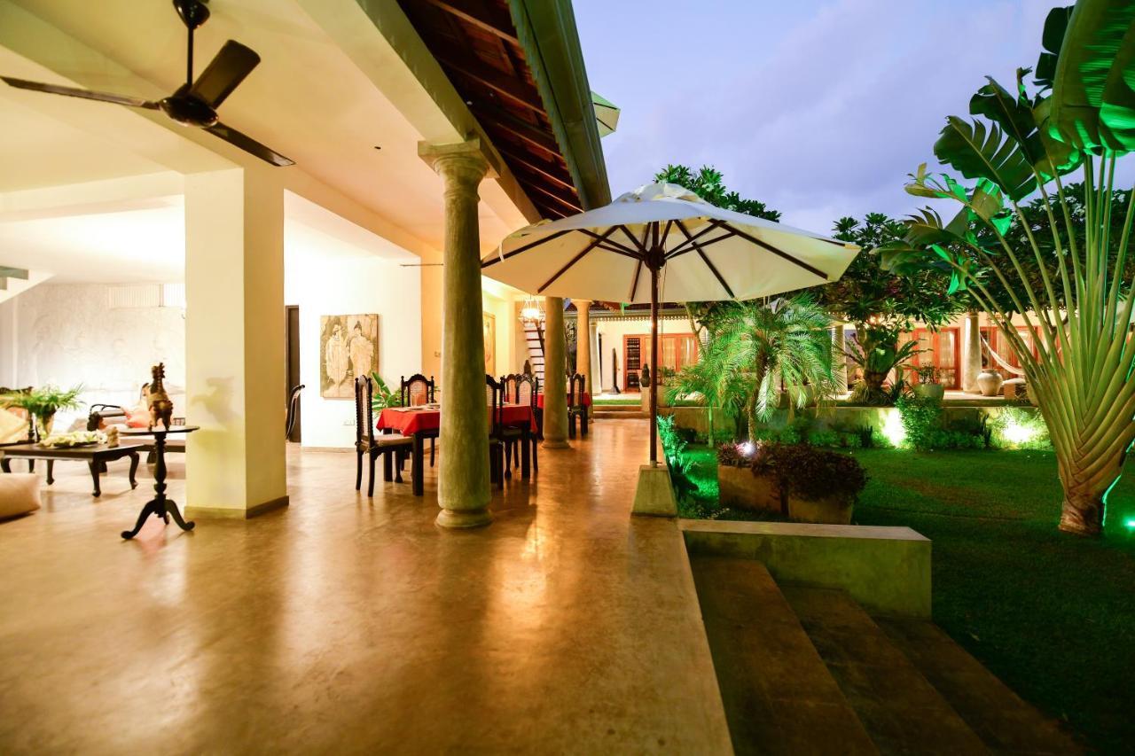 Tropical House - Jungleside Villa Хіккадува Екстер'єр фото