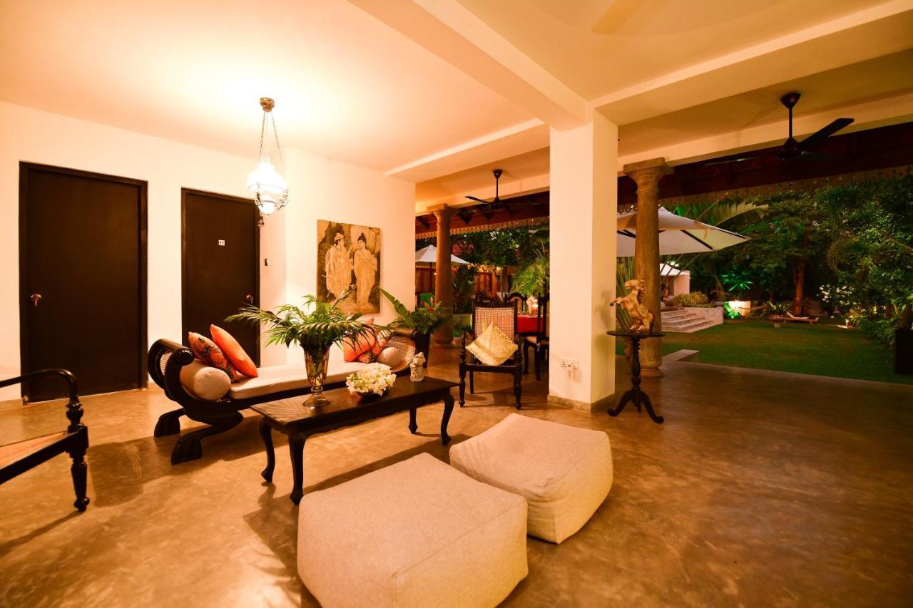 Tropical House - Jungleside Villa Хіккадува Екстер'єр фото