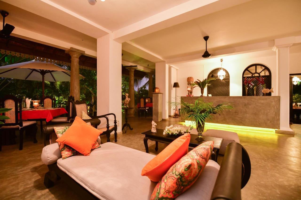 Tropical House - Jungleside Villa Хіккадува Екстер'єр фото